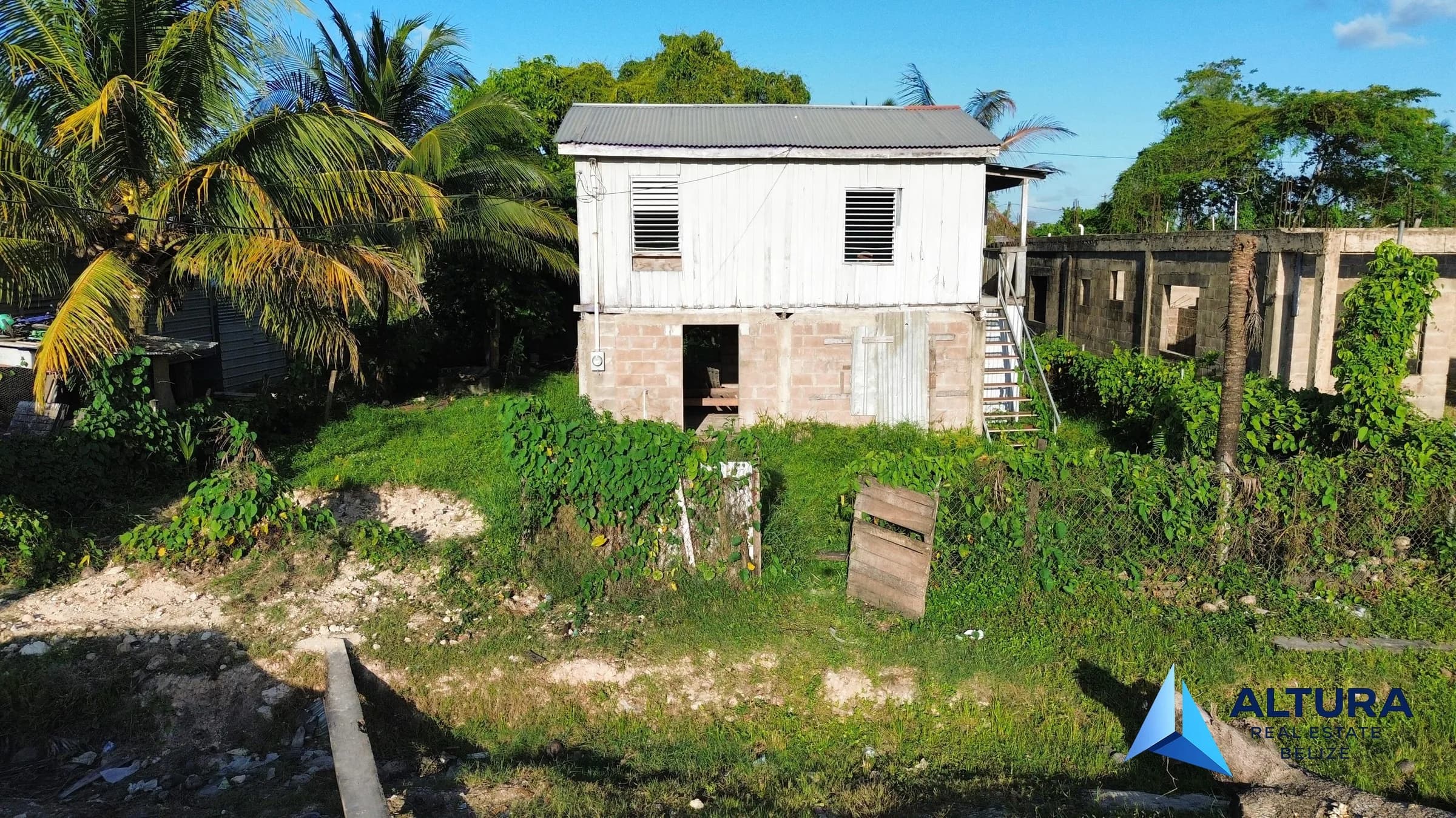 Fixer-Upper Opportunity – Lot with 2-Story Structure in Salvapan Extension, Belmopan 🛠️🏡 - Photo 5