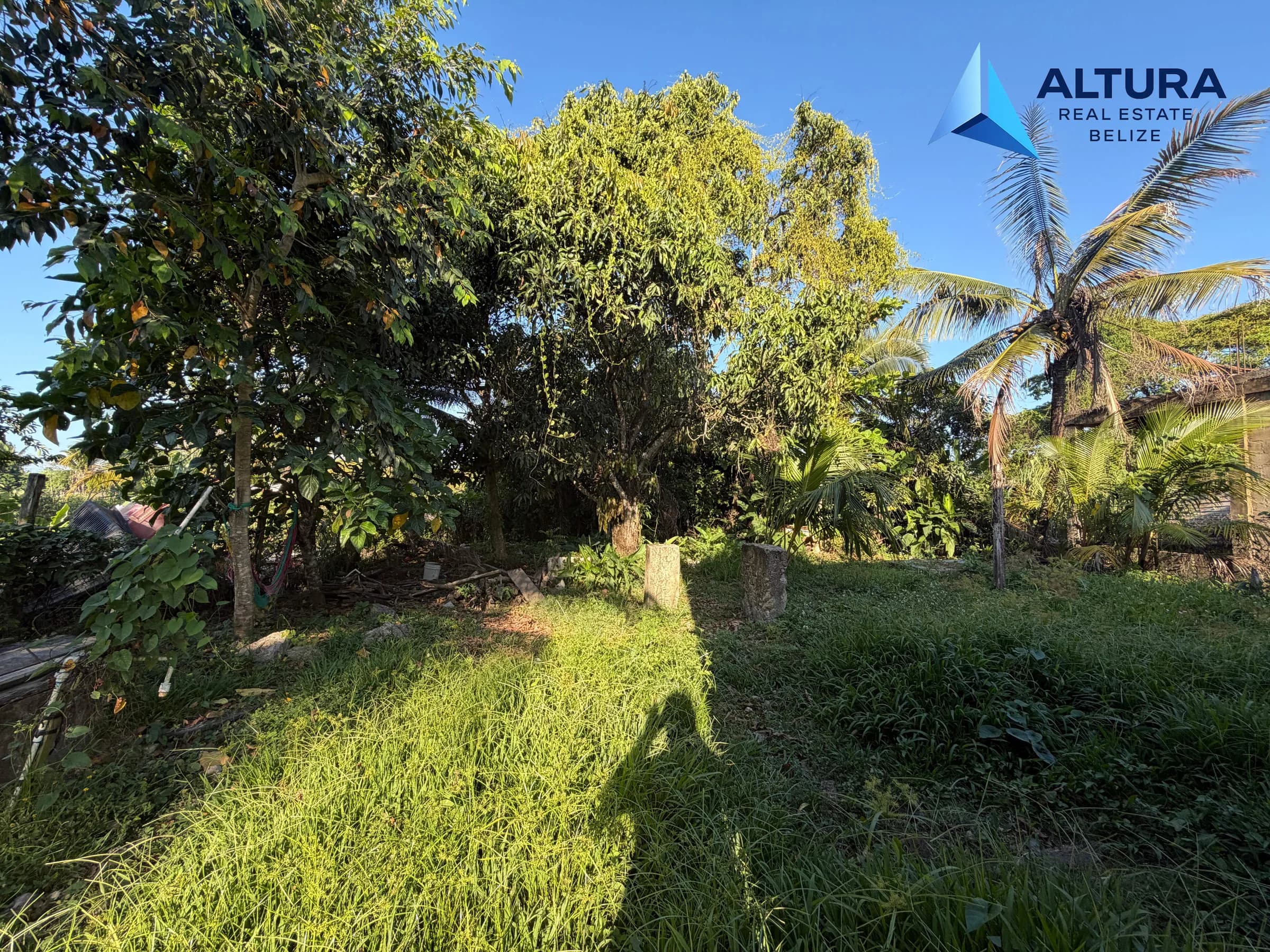 Fixer-Upper Opportunity – Lot with 2-Story Structure in Salvapan Extension, Belmopan 🛠️🏡 - Photo 8